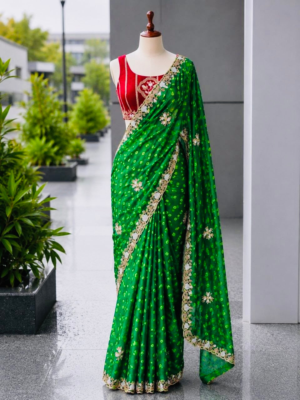 Fendy Satin Beads Work Saree