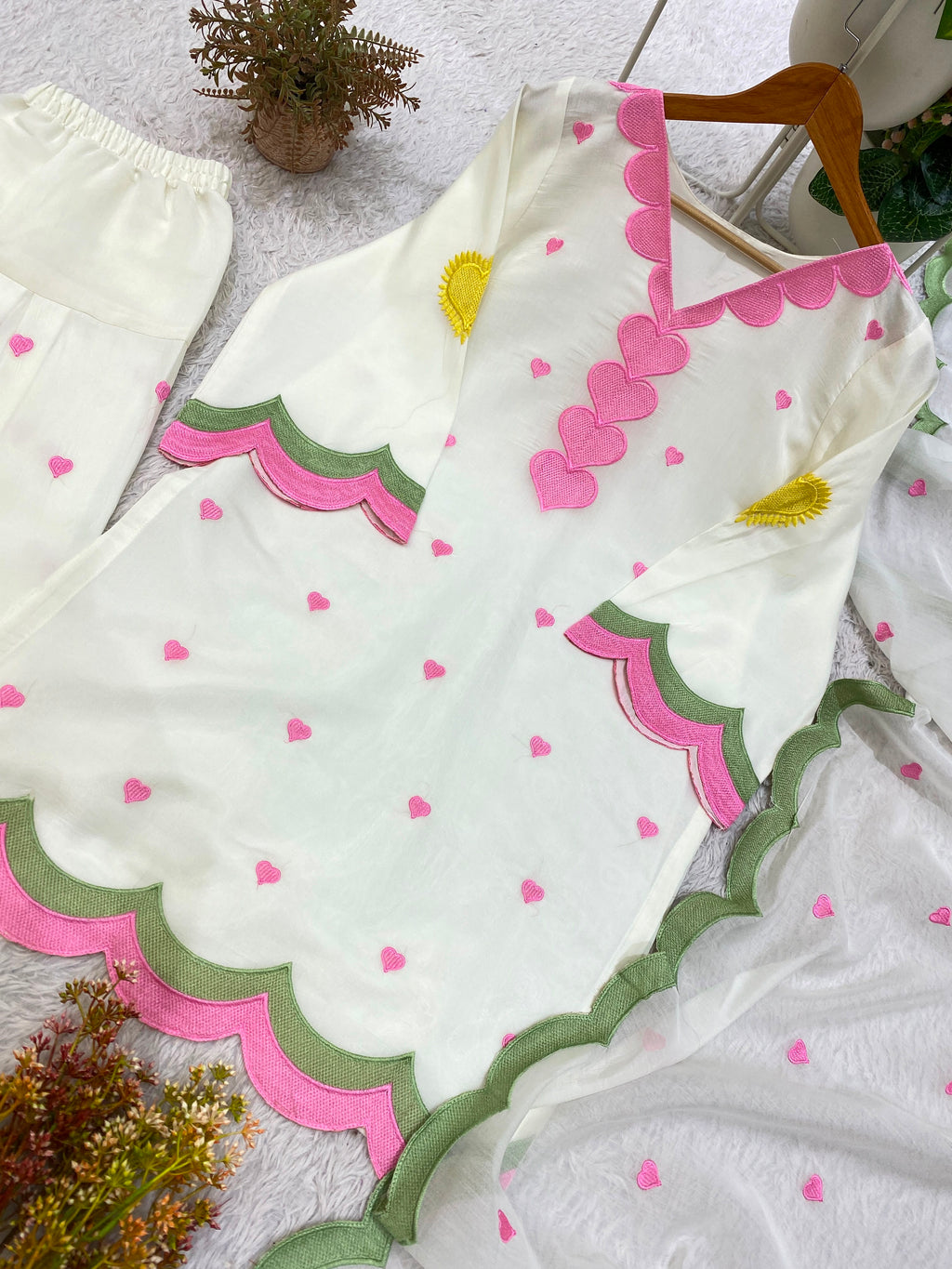 MUL CHANDERI EMBROIDERY WORK 3 piece set